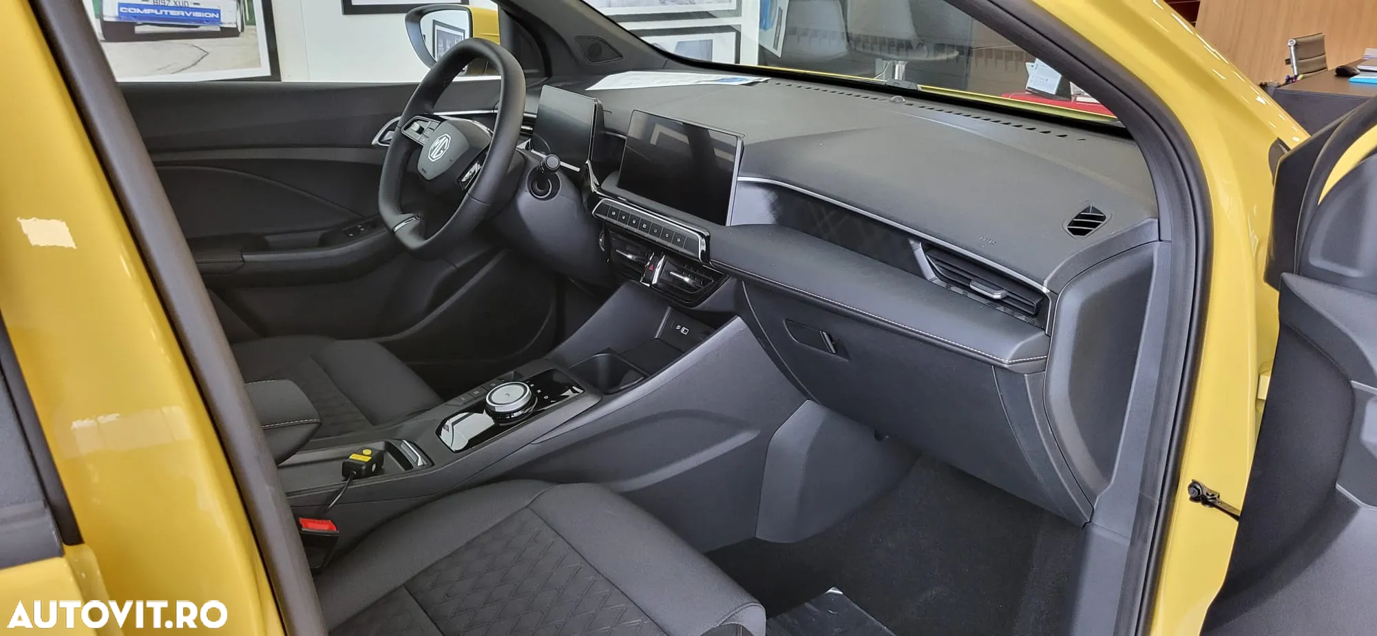 MG MG3 1.5 T GDI HEV Exclusive - 8