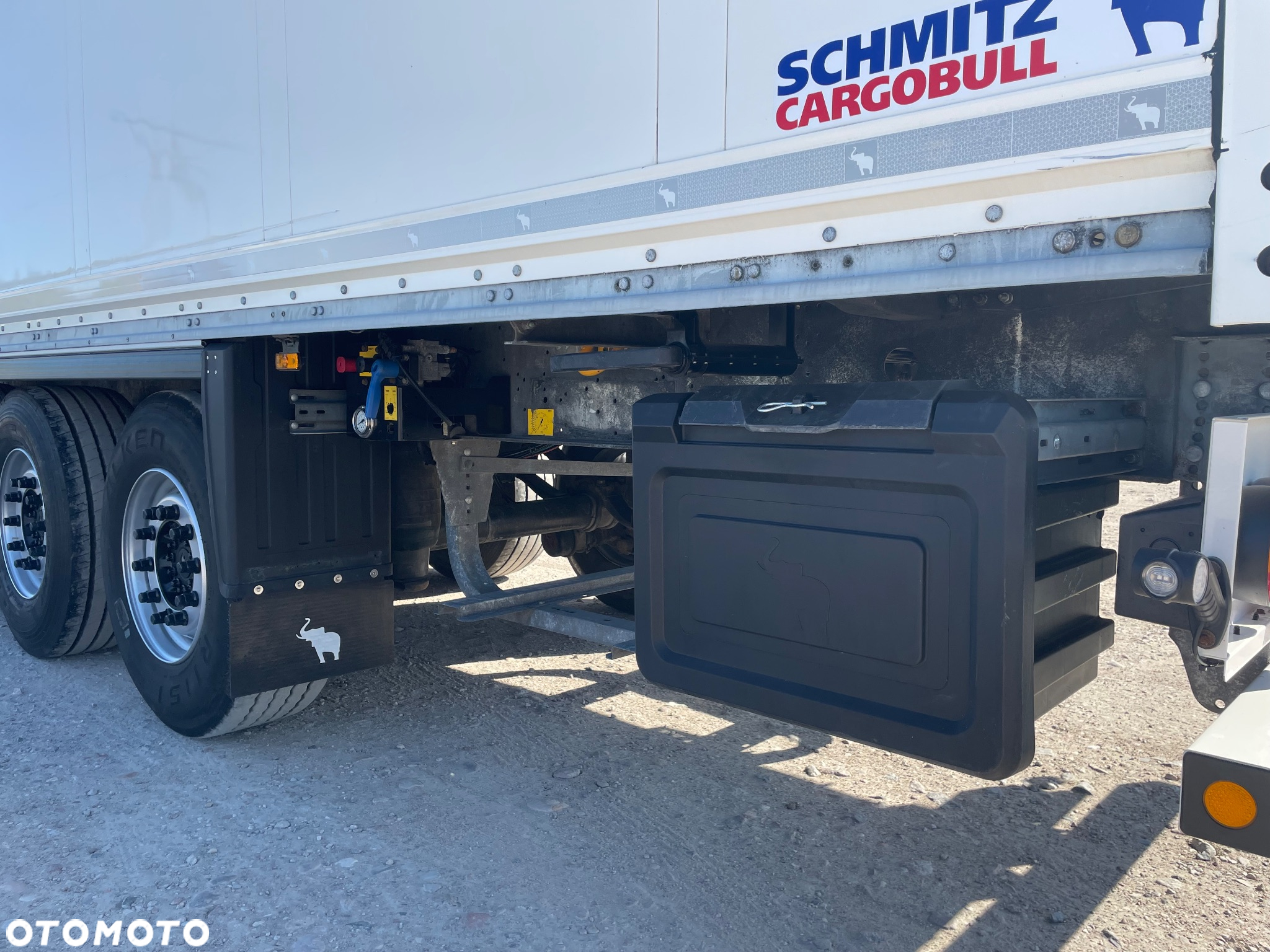 Schmitz Cargobull - 23