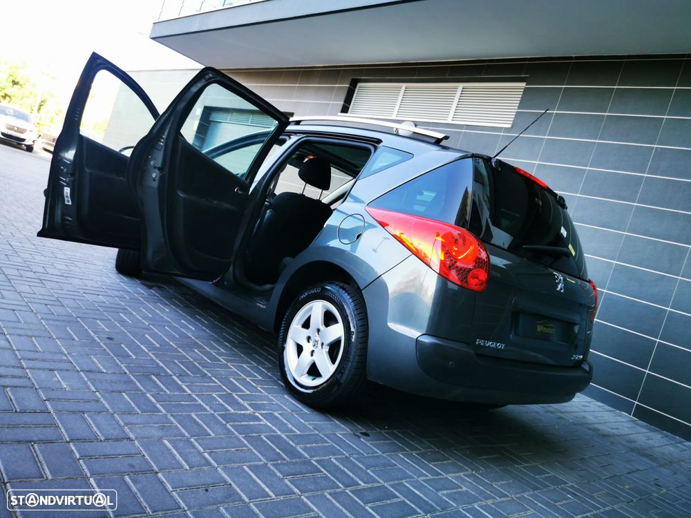 Peugeot 207 SW 1.4 Sport - 8