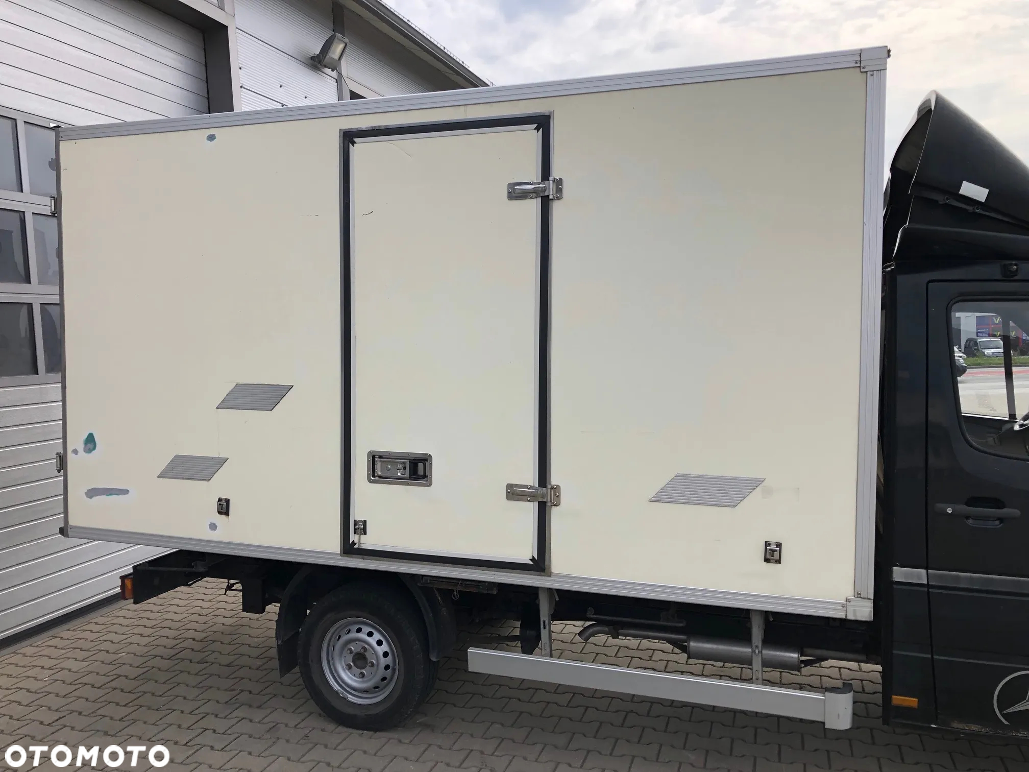 Mercedes-Benz SPRINTER - 15