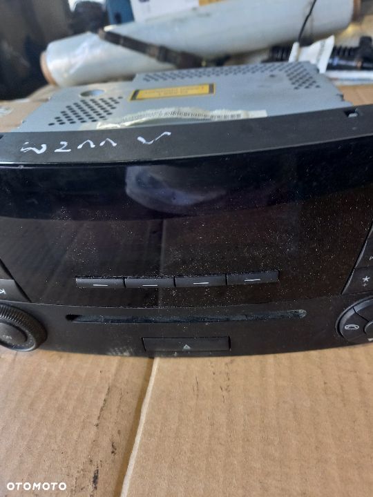 MERCEDES W211 RADIO CD RADIOODTWARZACZ A2118702189 - 3