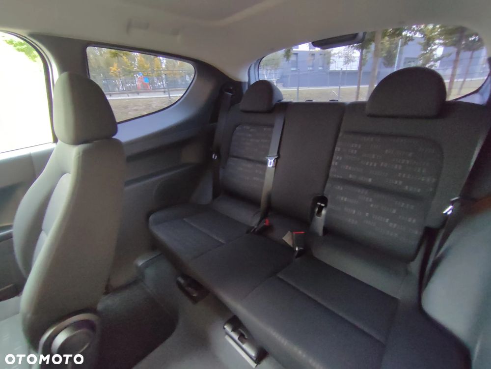 Mitsubishi Colt 1.1 - 11