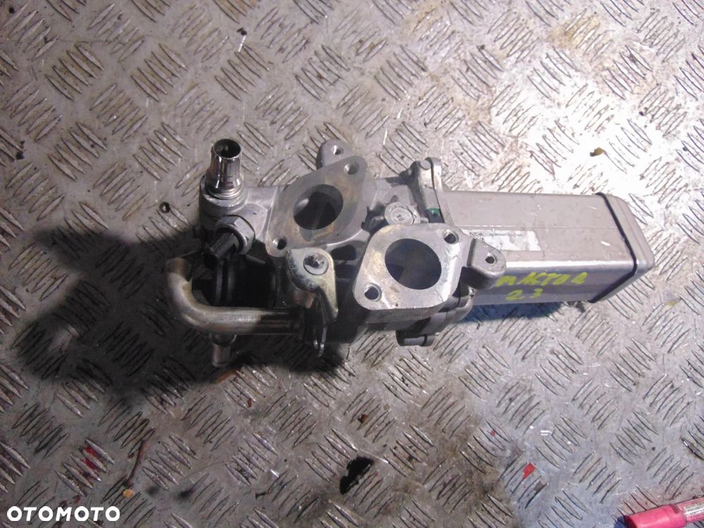 chłodnica spalin master 3 2,3 dci147355889R - 3