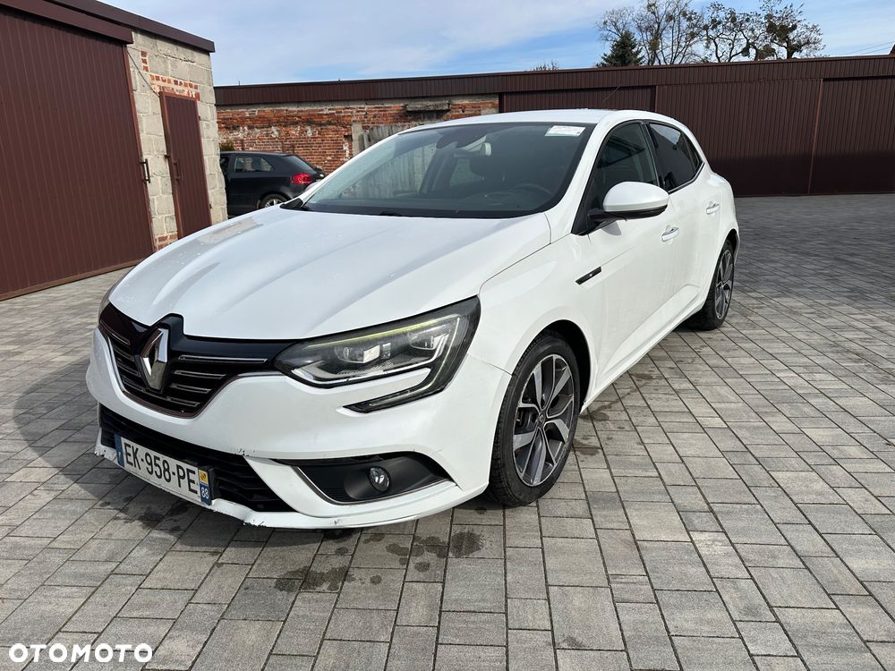 Renault Megane ENERGY TCe 130 BOSE EDITION - 1