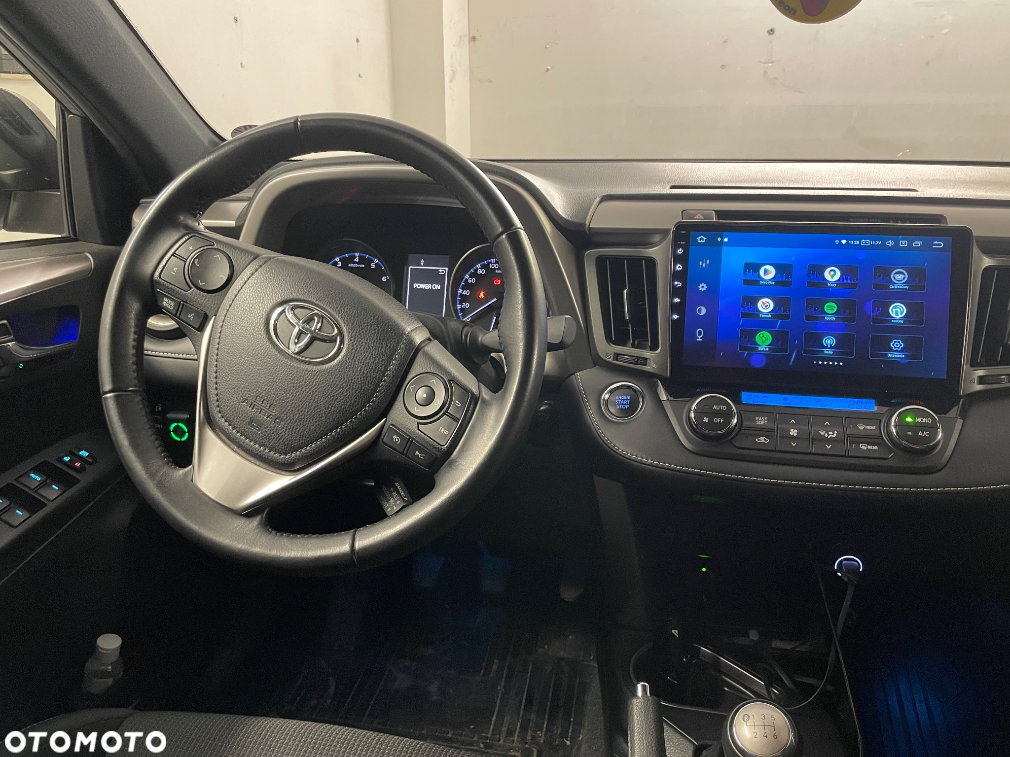 Toyota RAV4 2.0 Style 4x4 - 11
