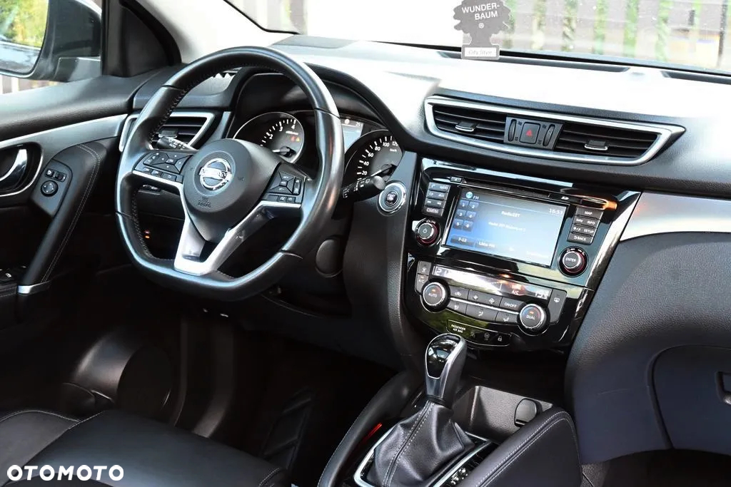 Nissan Qashqai 1.2 DIG-T Xtronic TEKNA+ - 34