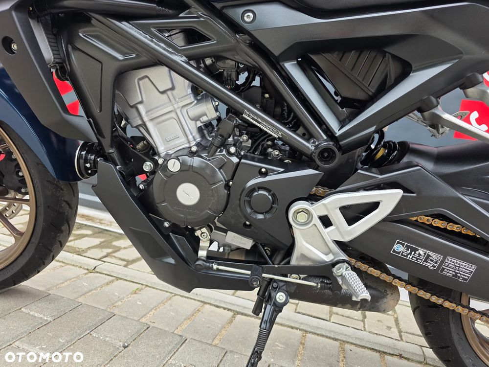 Honda CB - 20