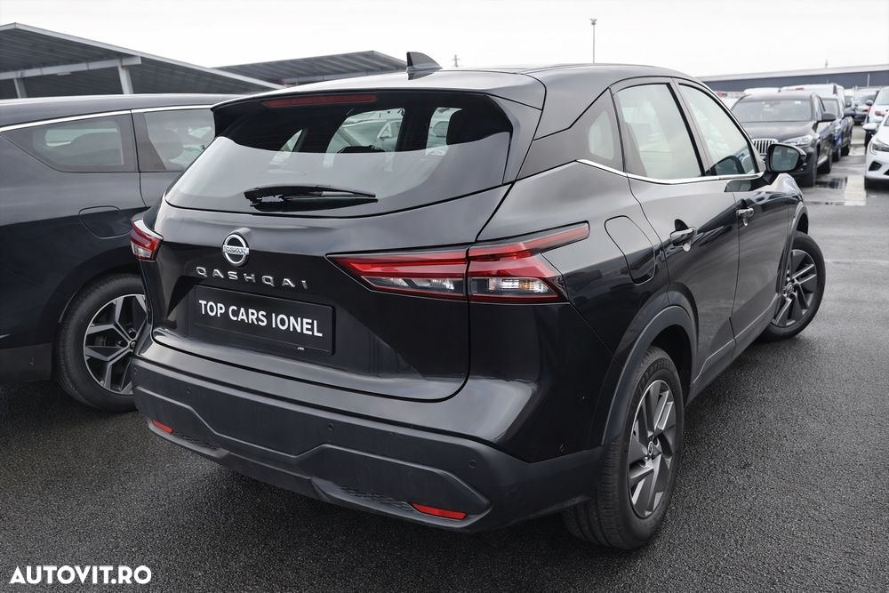 Nissan Qashqai - 11