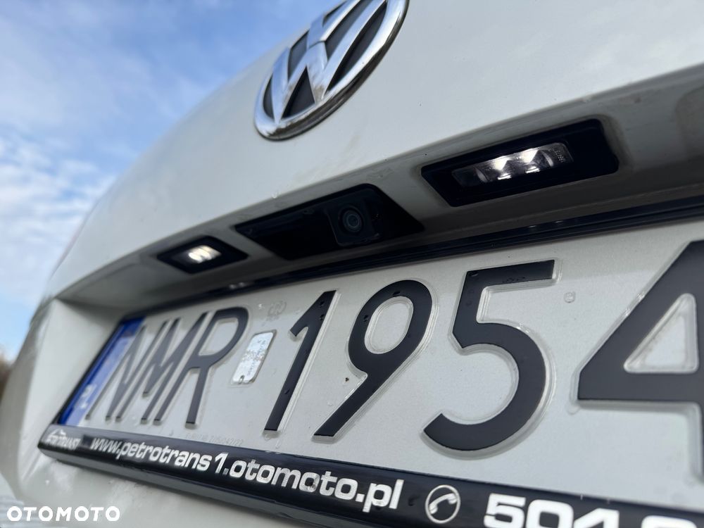 Volkswagen Touareg - 13