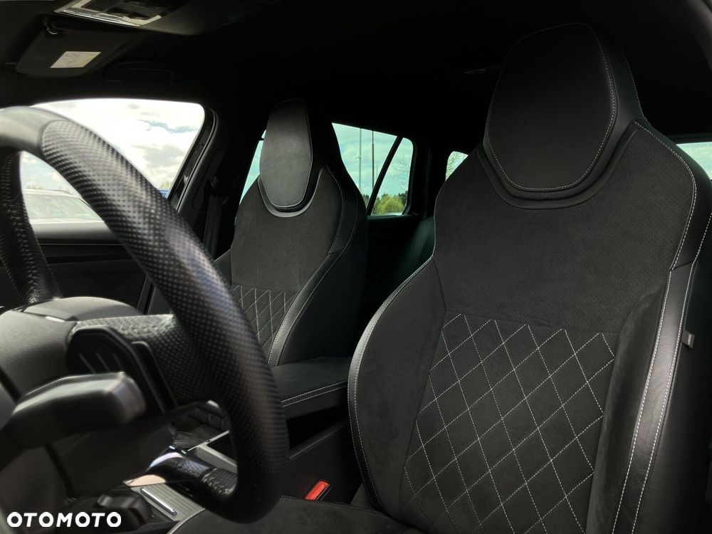 Skoda Superb 2.0 TDI SCR Sportline DSG - 14