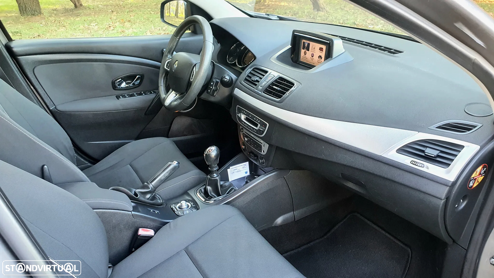Renault Mégane 1.5 dCi Confort SS - 9