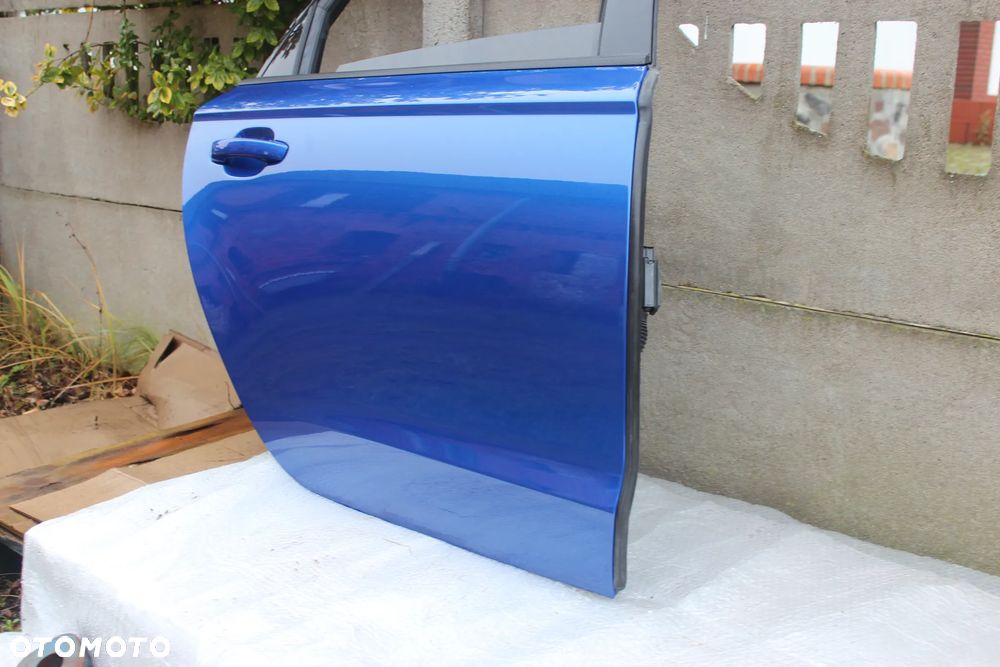 DRZWI PRZEDNIE TYLNE PRAWE AUDI A6 C7 AVANT LY5Q 2015 - 26