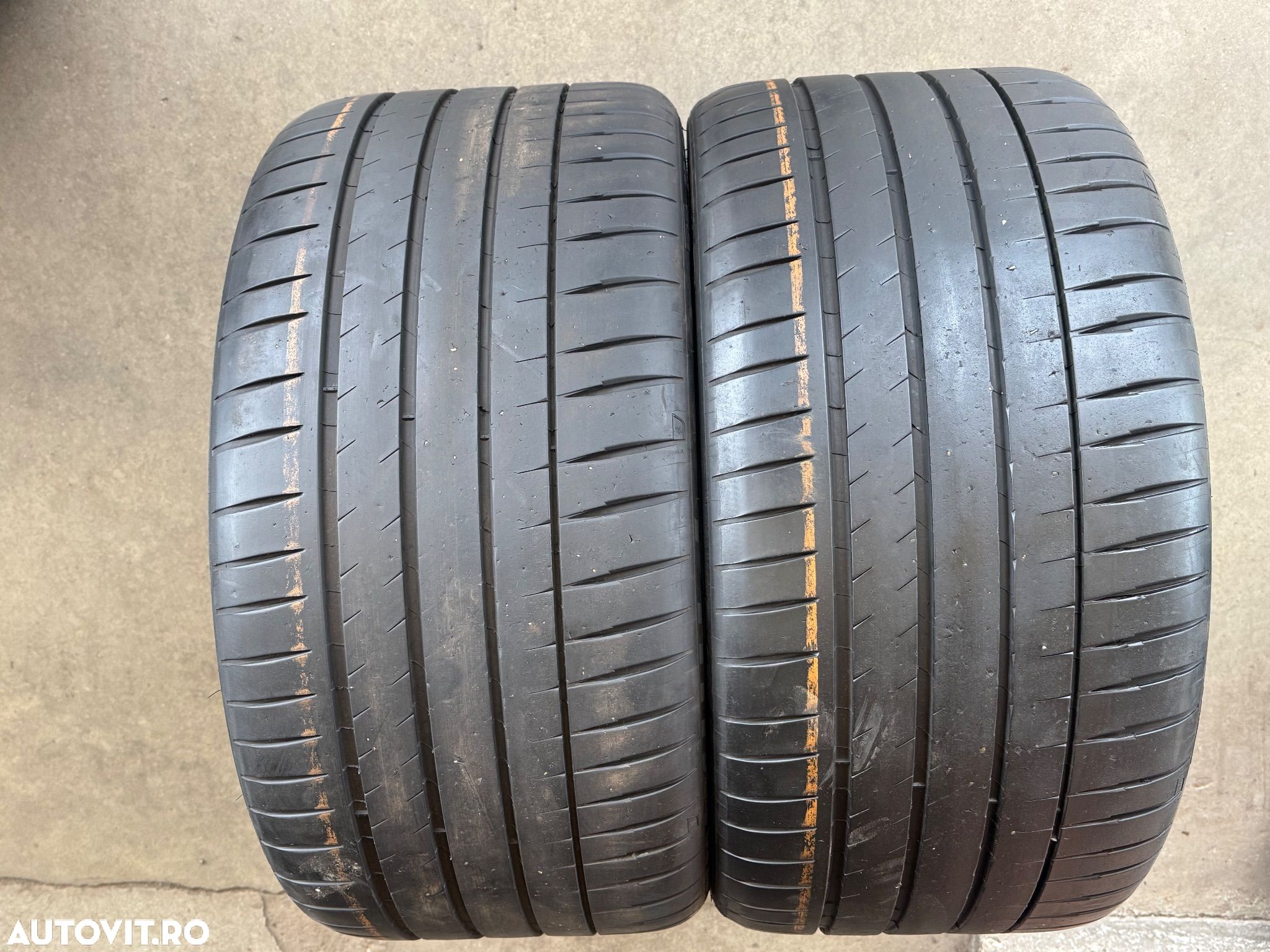 Vând 2 anvelope 295/30/21 Michelin de vară ca noi - 1