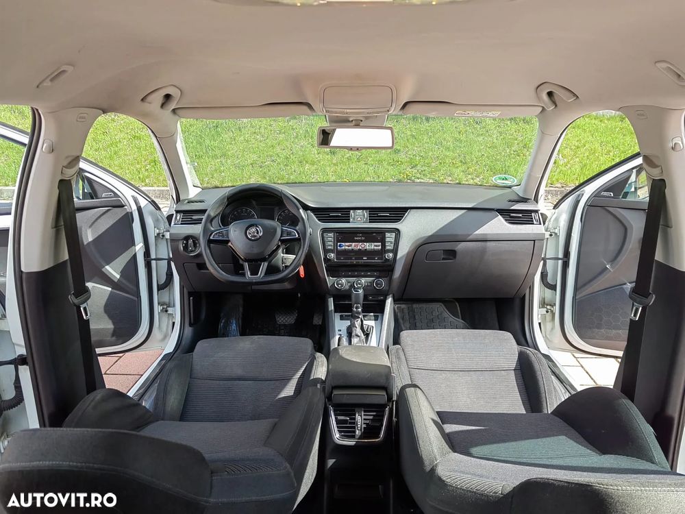Skoda Octavia 2.0 TDI DSG Ambition - 13