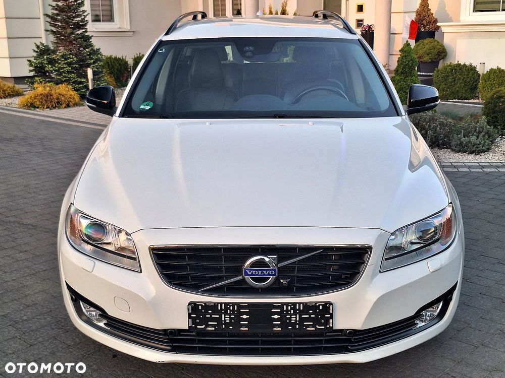 Volvo V70 T4 Momentum - 14
