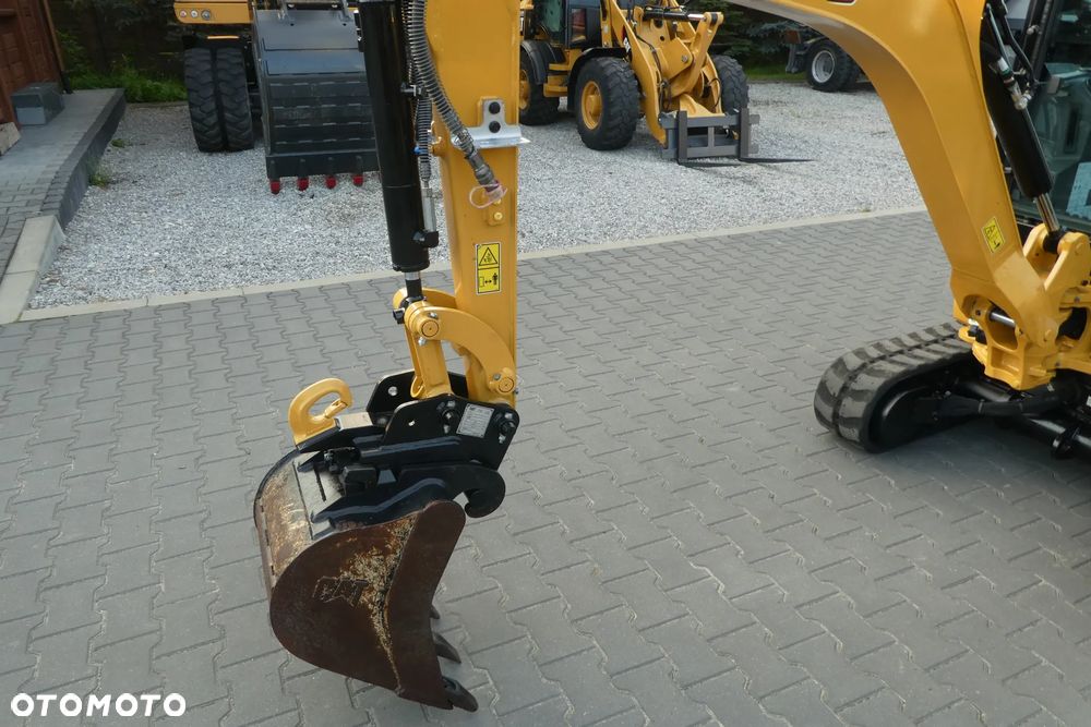 Caterpillar 301,8 KLIMATYZACJA - 18