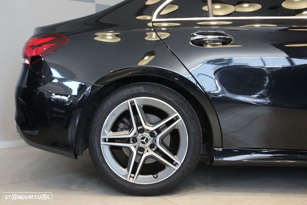 Mercedes-Benz A 200 Limousine AMG Line Aut. - 5