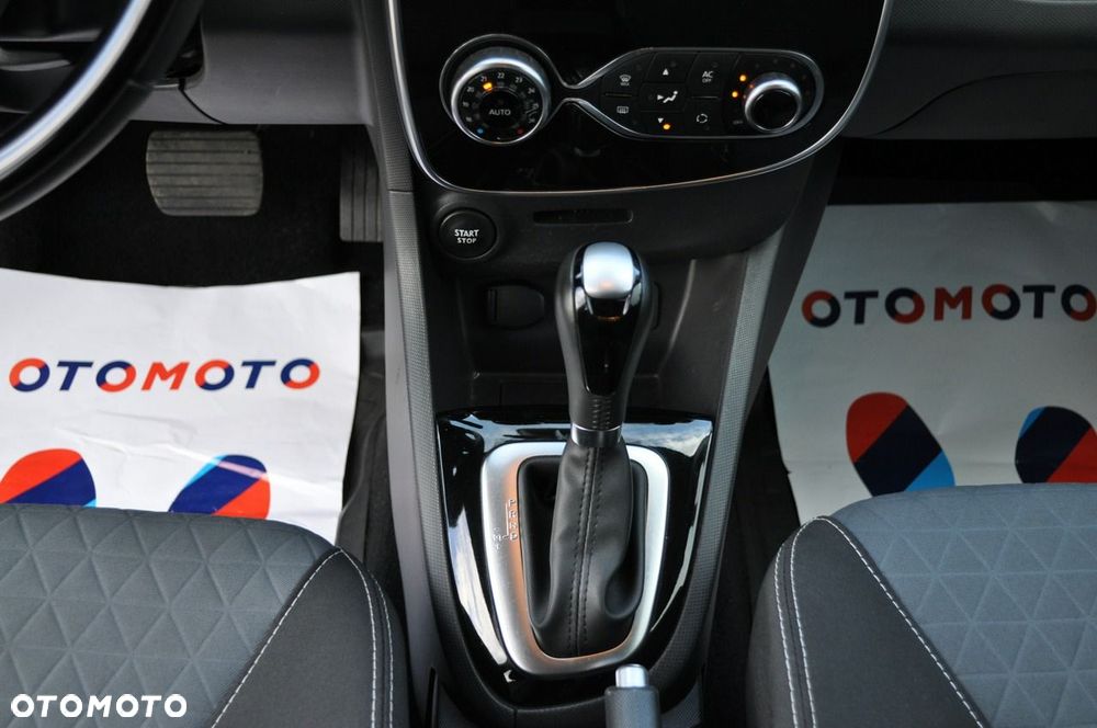 Renault Clio 1.2 TCe Limited EDC - 22