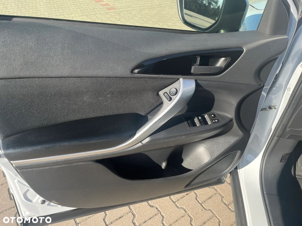 Mitsubishi Eclipse Cross 1.5 T GPF Intense Plus CVT 4WD - 4
