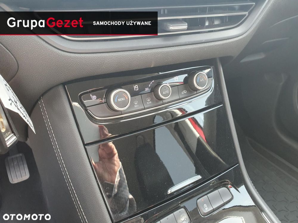Opel Grandland 1.2 T GS S&S - 9