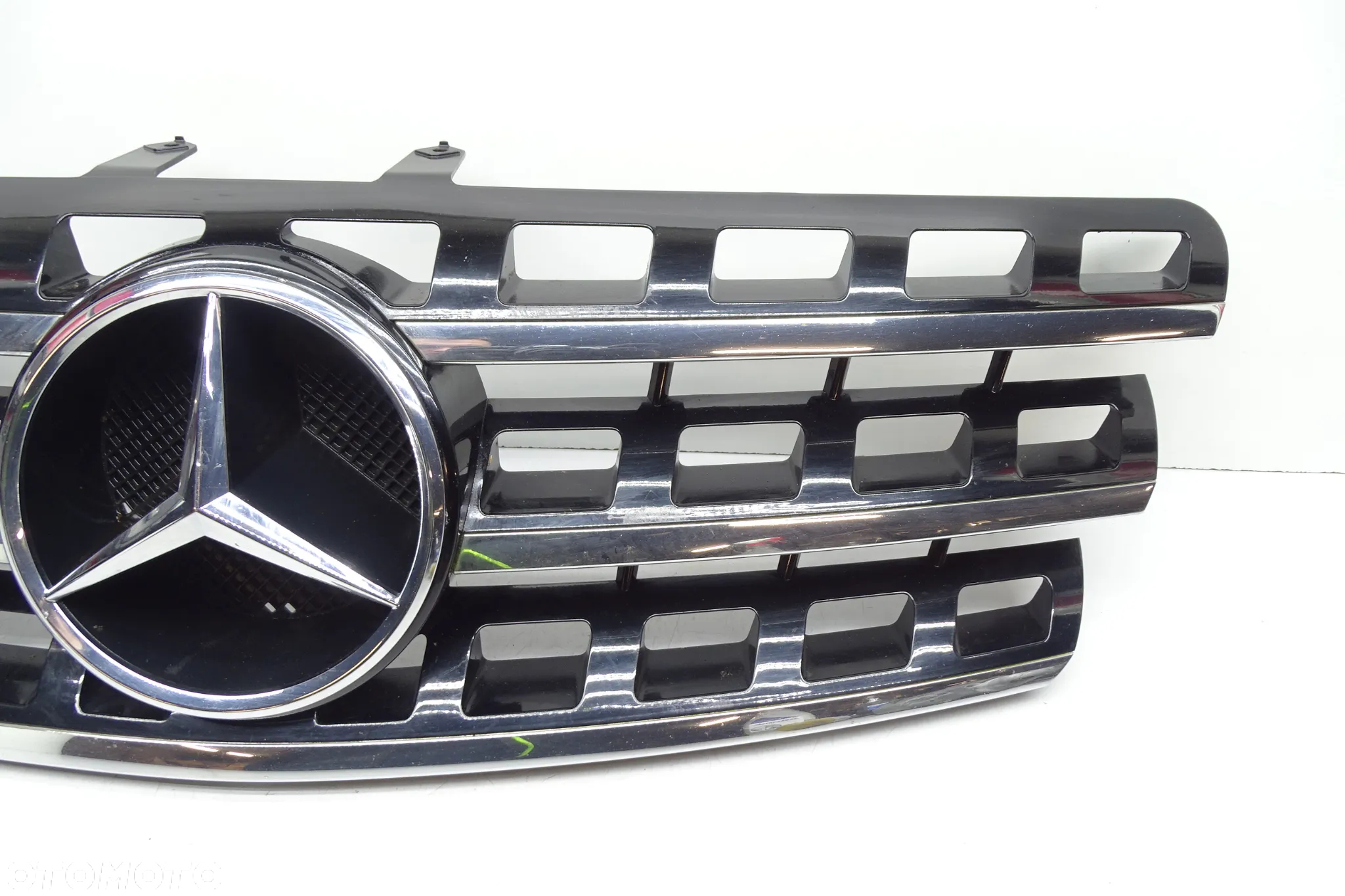 Mercedes ML W164 LIFT Grill Atrapa chłodnicy A1648880923 - 3