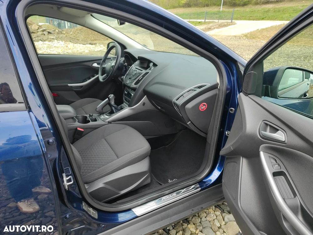 Ford Focus 1.0 EcoBoost Start-Stopp-System Champions Edition - 18