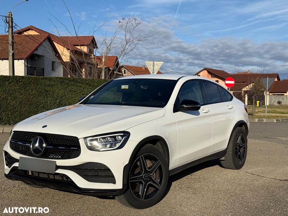 Mercedes-Benz GLC Coupe 300 d 4Matic 9G-TRONIC AMG Line - 1