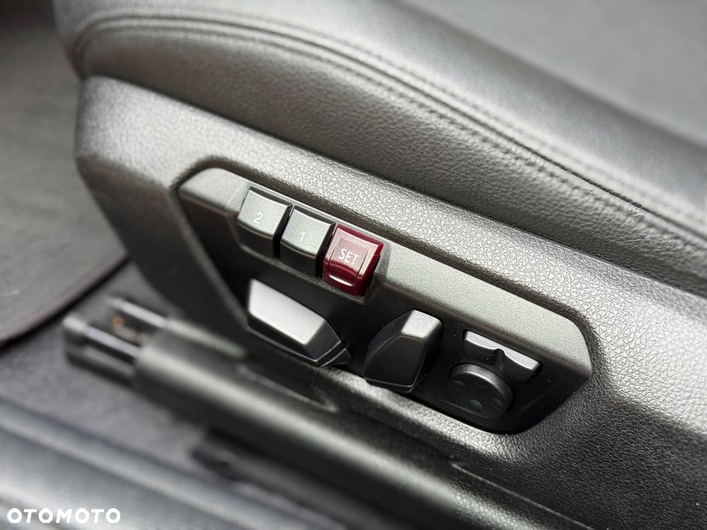 BMW Seria 2 M235i sport - 28