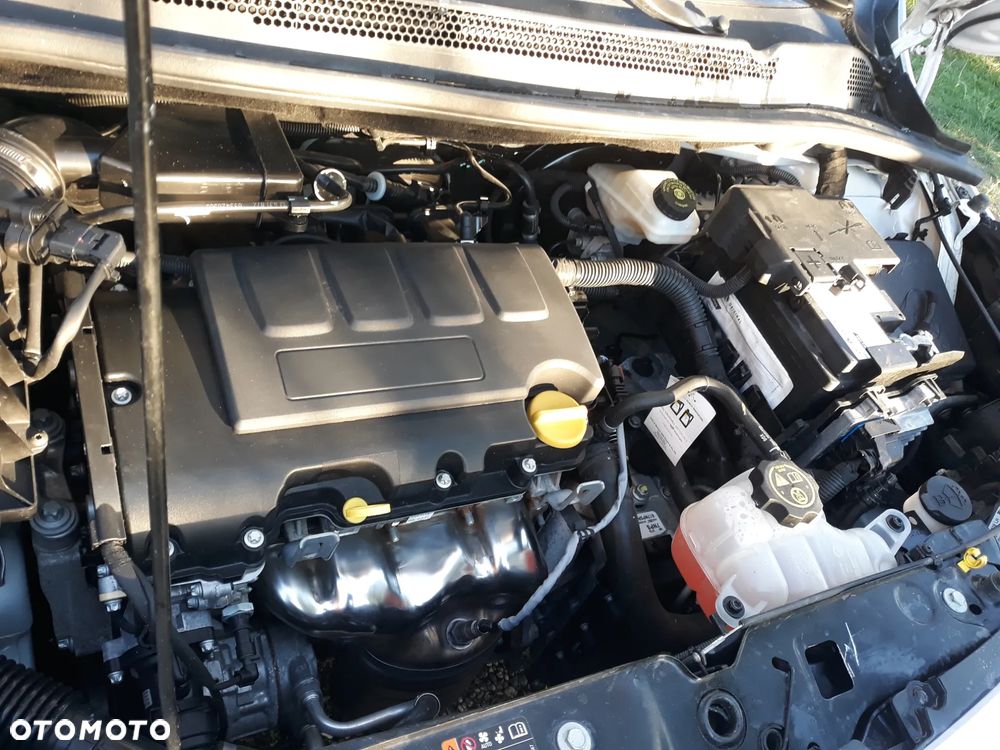 Opel Corsa 1.4 Automatik 120 Jahre - 5