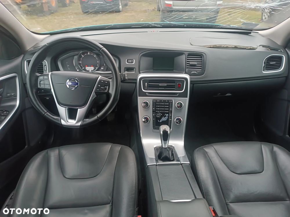 Volvo S60 D3 Drive-E Dynamic Edition (Momentum) - 20