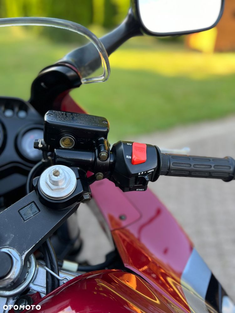 Honda CBR - 15
