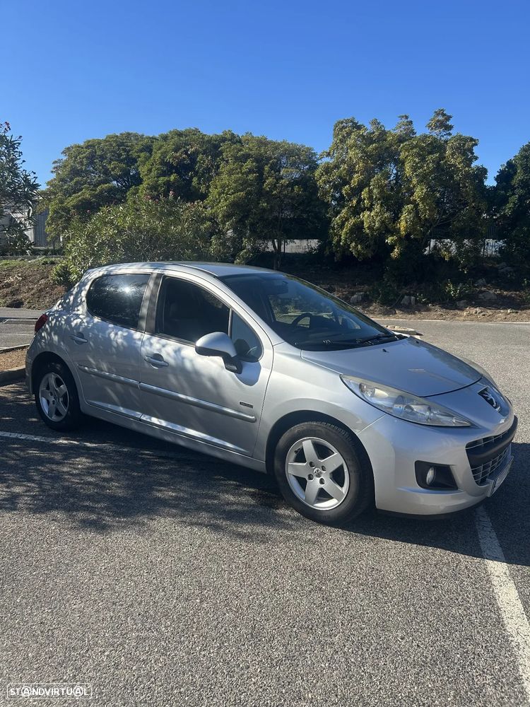 Peugeot 207 1.4 16V SE Sportium - 7