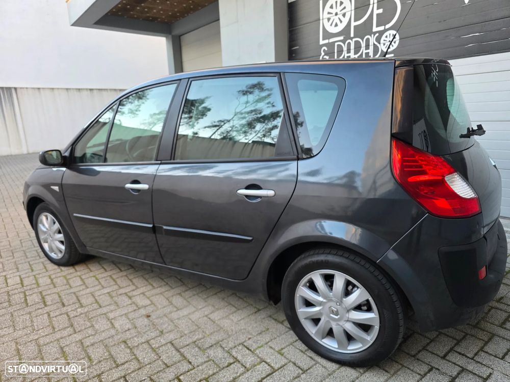 Renault Scénic 1.5 dCi Dynamique S - 26