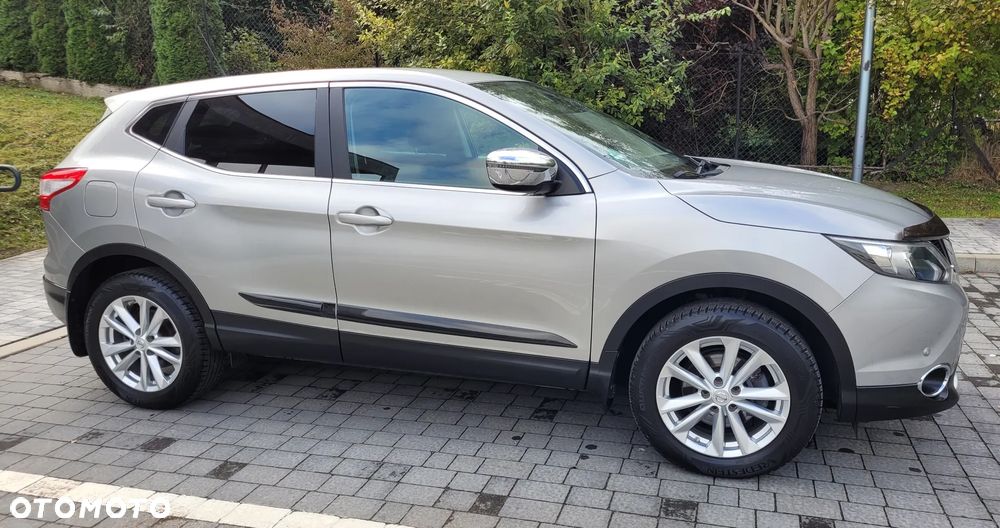 Nissan Qashqai 1.2 DIG-T Acenta EU6 - 9