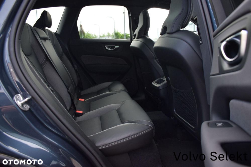 Volvo XC 60 - 25