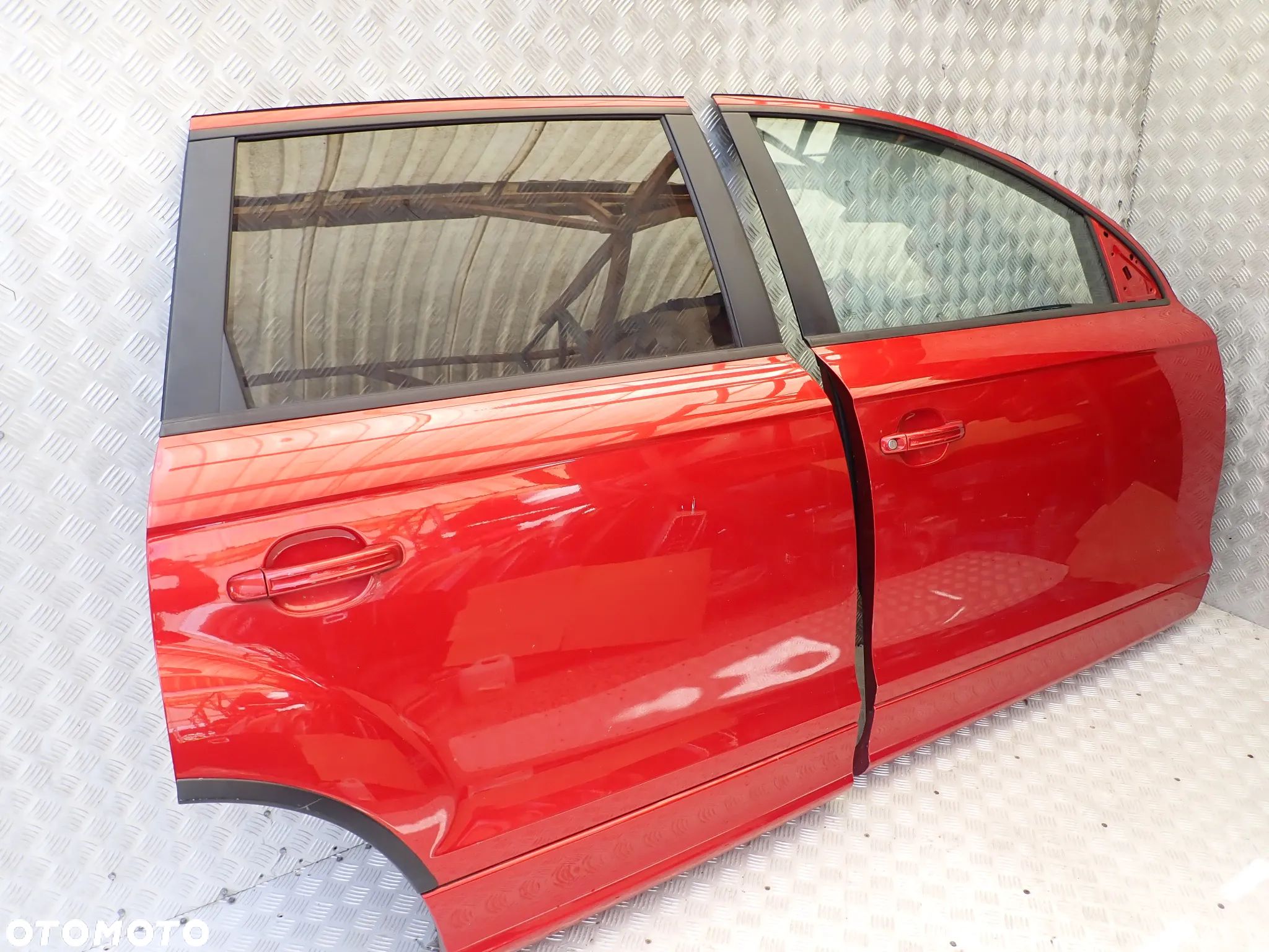 DRZWI PRAWY  PRZÓD / TYŁ AUDI Q7 4L - 1