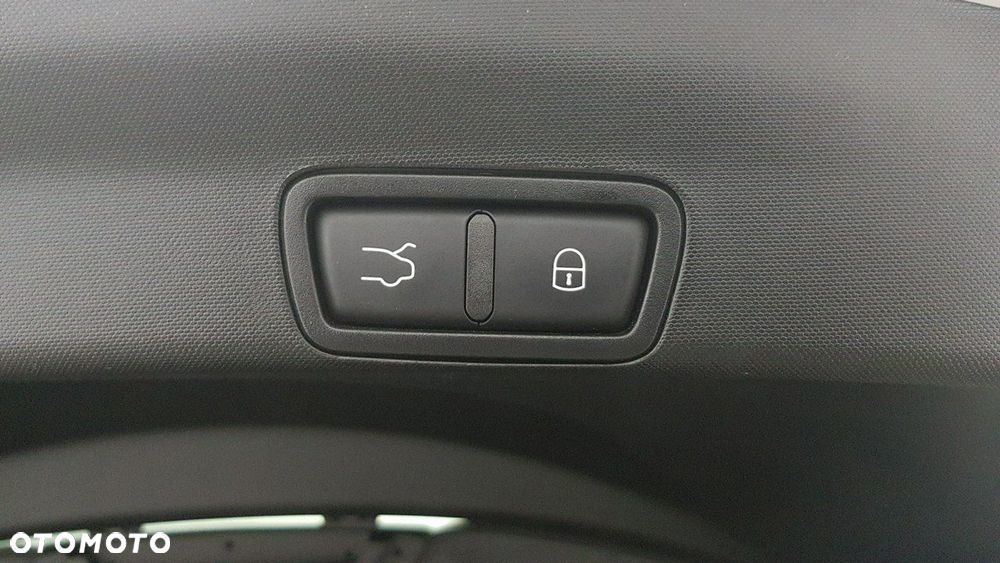 Alfa Romeo Stelvio - 19