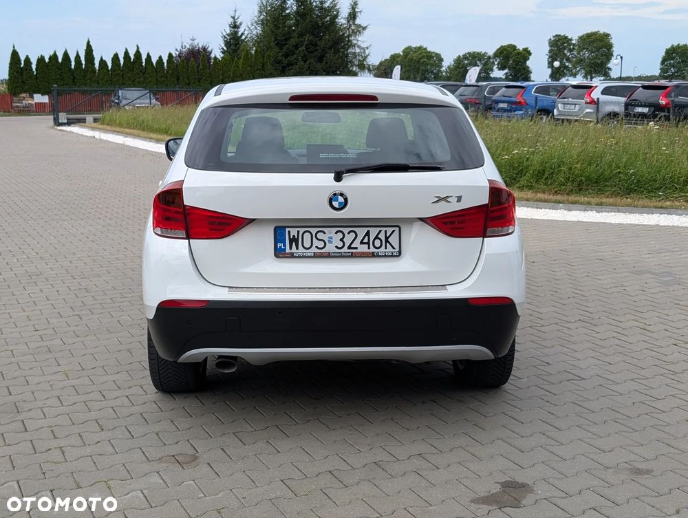 BMW X1 sDrive18d Sport Line - 13