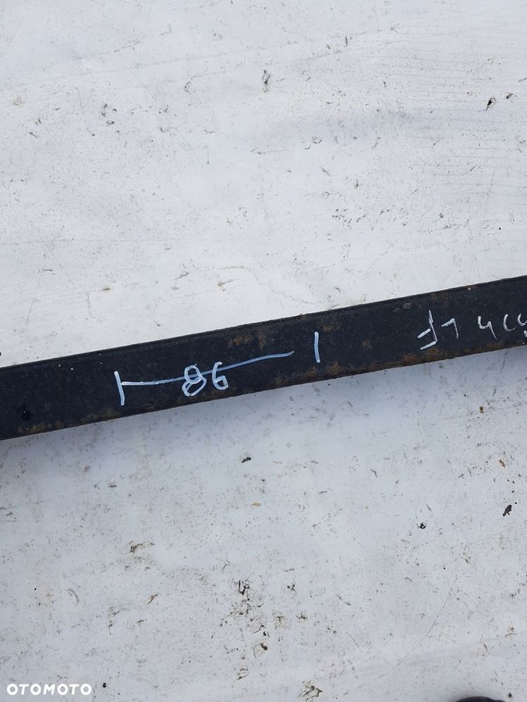 BELKA NAJAZDOWA ZDERZAK TYŁ DAF 45 LF ROZSTAW RAMY 86 CM - 2