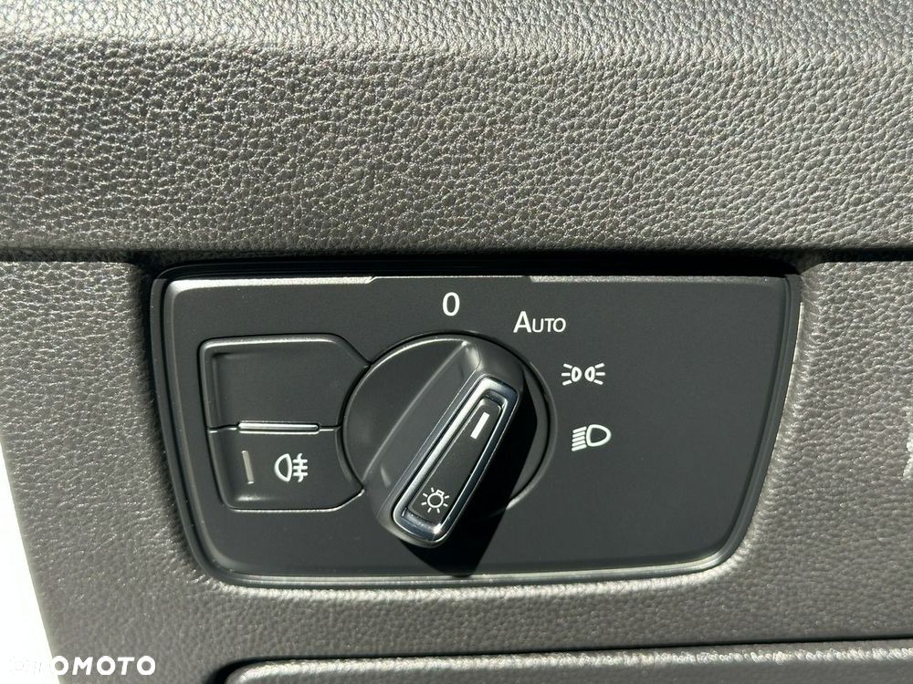 Volkswagen Passat Variant 2.0 TDI EVO Business DSG - 31