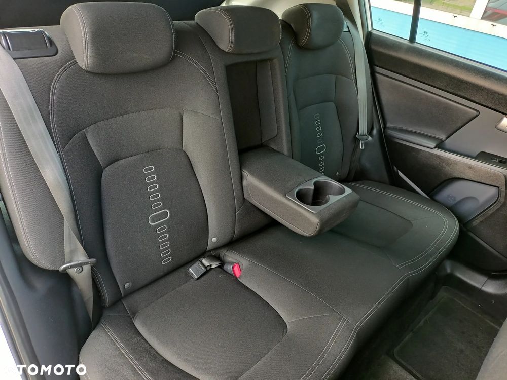 Kia Sportage 1.6 GDI Business Line 2WD - 29