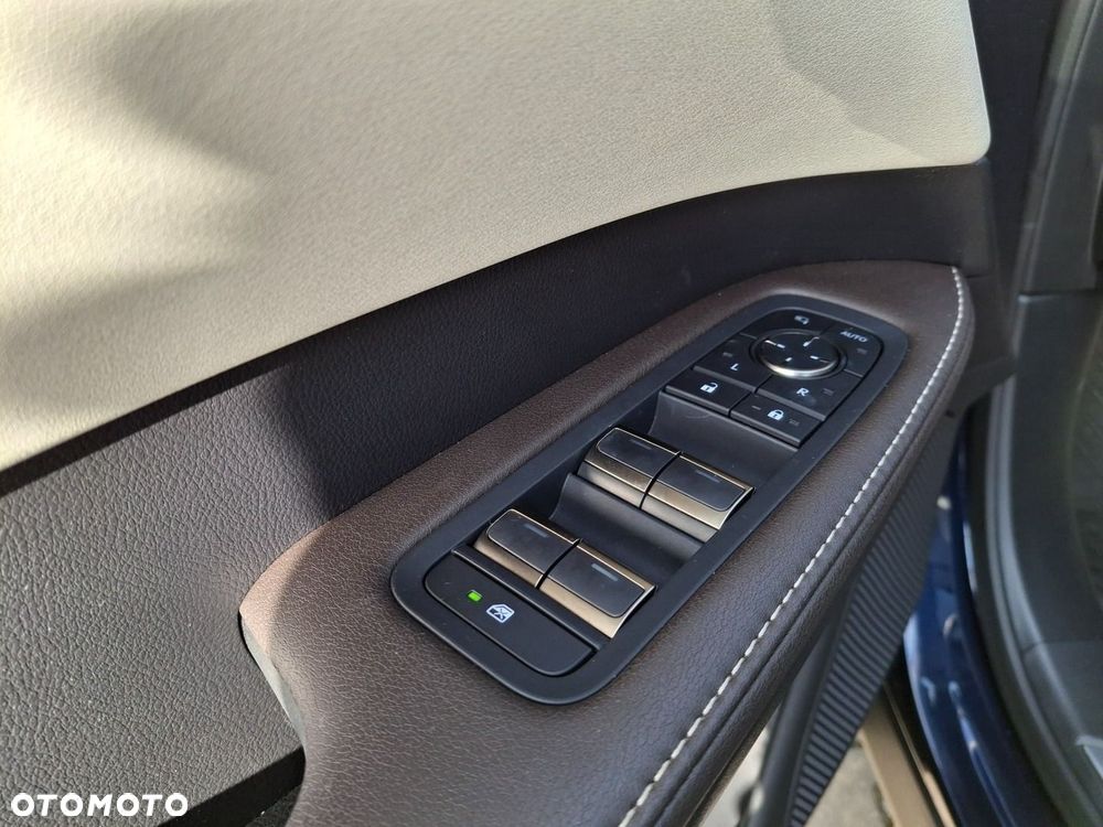 Lexus RX - 10