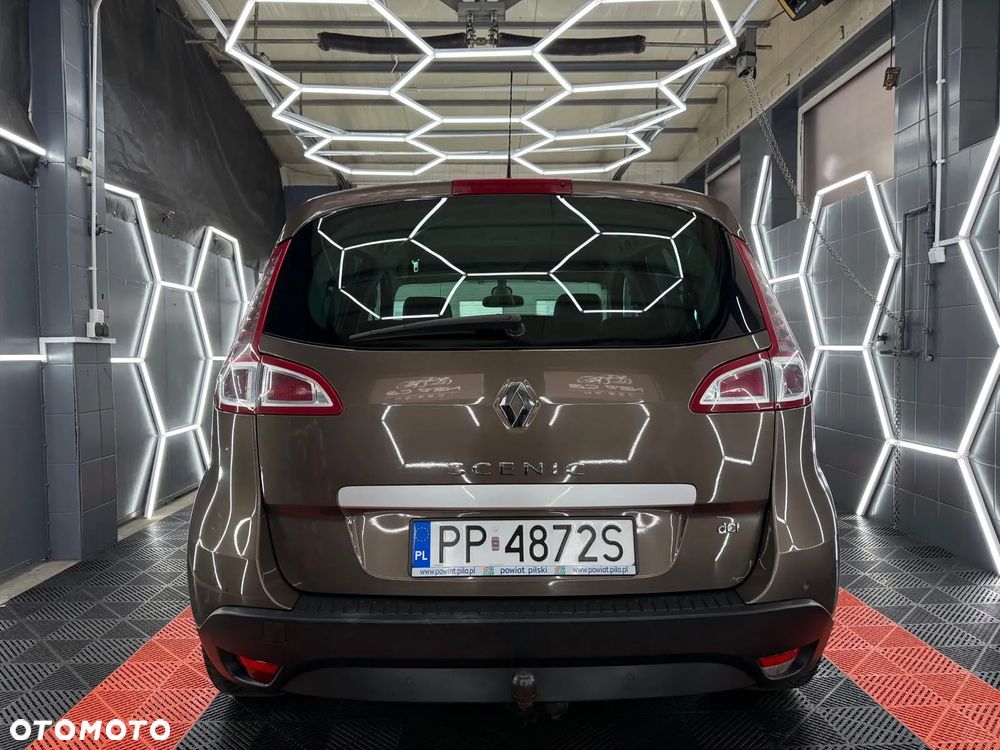 Renault Scenic Energy dCi 130 Start & Stop Bose Edition - 8