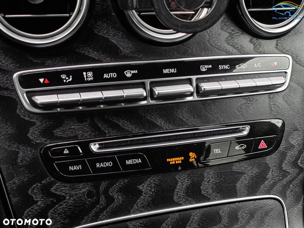 Mercedes-Benz GLC 220 d 4Matic 9G-TRONIC - 33