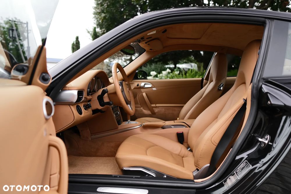 Porsche 911 - 22