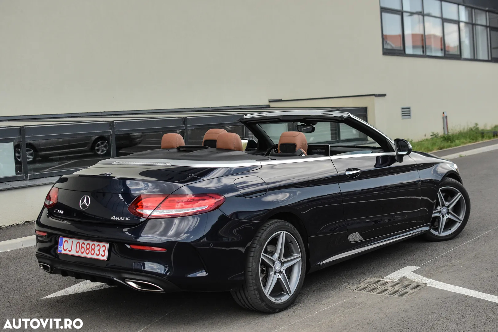 Mercedes-Benz C 300 Cabrio 9G-TRONIC AMG Line - 14