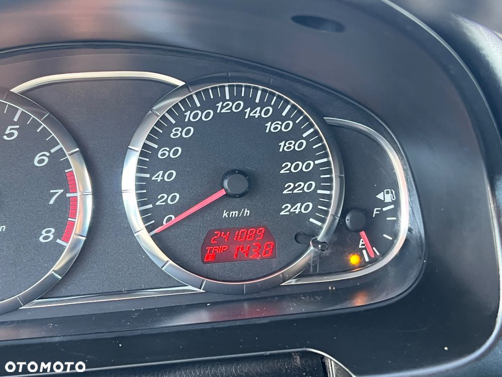 Mazda 6 Sport 1.8 Comfort - 9