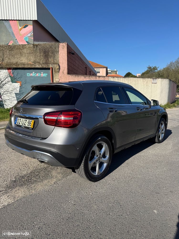 Mercedes-Benz GLA 180 d Urban Aut. - 8