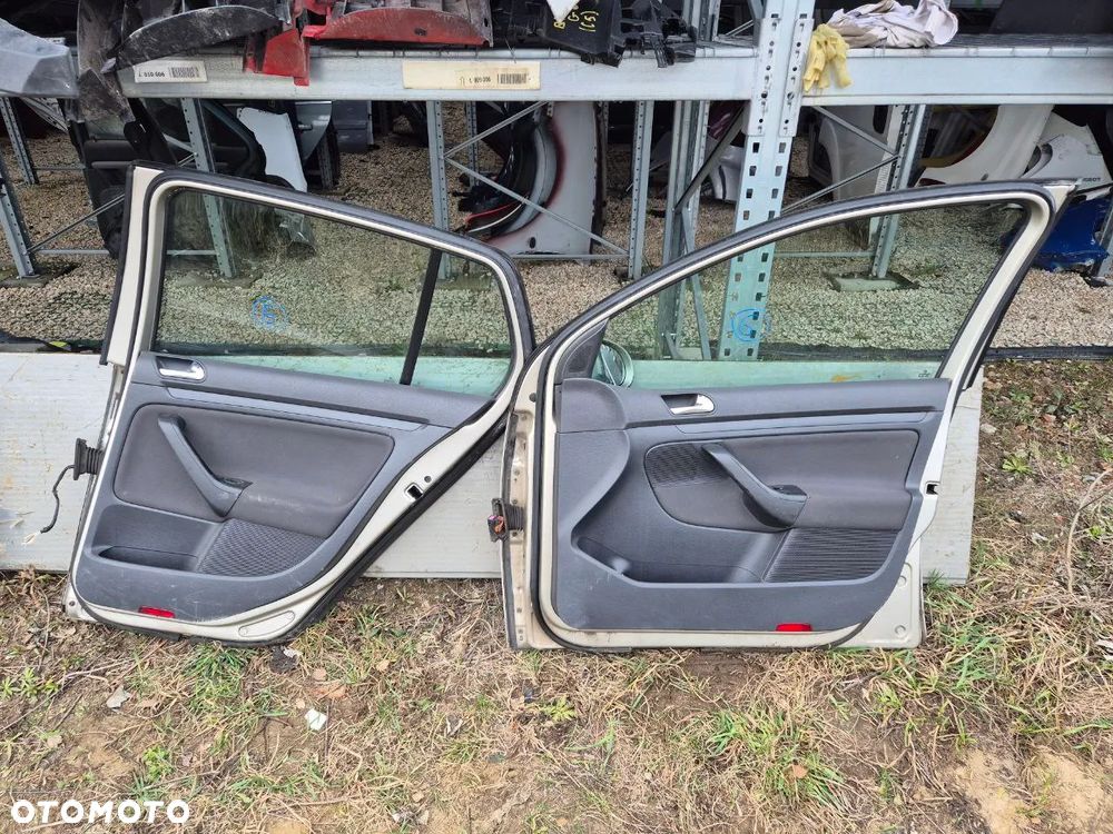 DRZWI VOLKSWAGEN GOLF V - 15