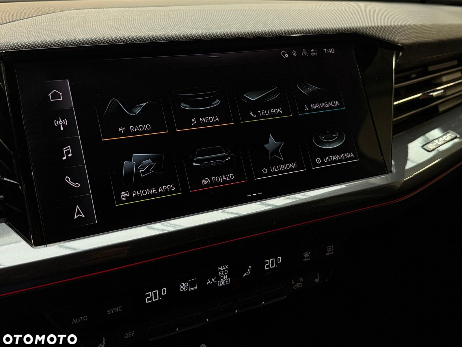 Audi Q4 - 40